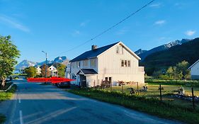 Leilighet Pa Kvalvika & Ryten